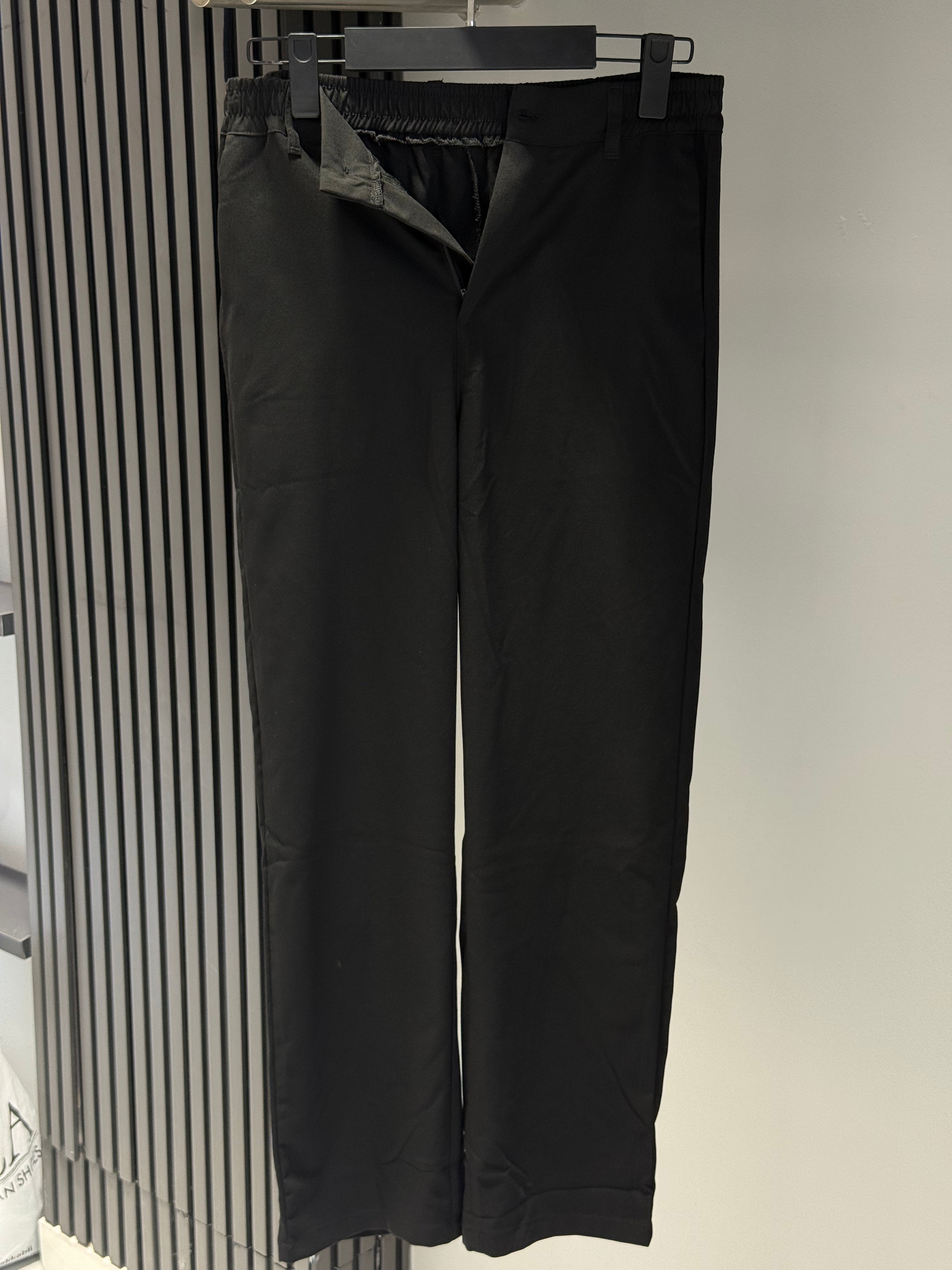 Siyah Kumaş Pantolon